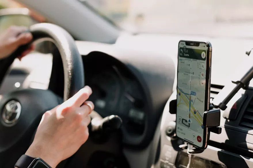 cara-cepat-mencari-bengkel-mobil-terdekat-yang-terpercaya-secara-online